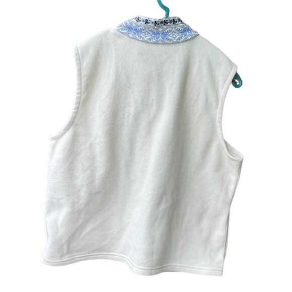 L.L.Bean size XL fleece zip front vest. - Picture 2 of 10